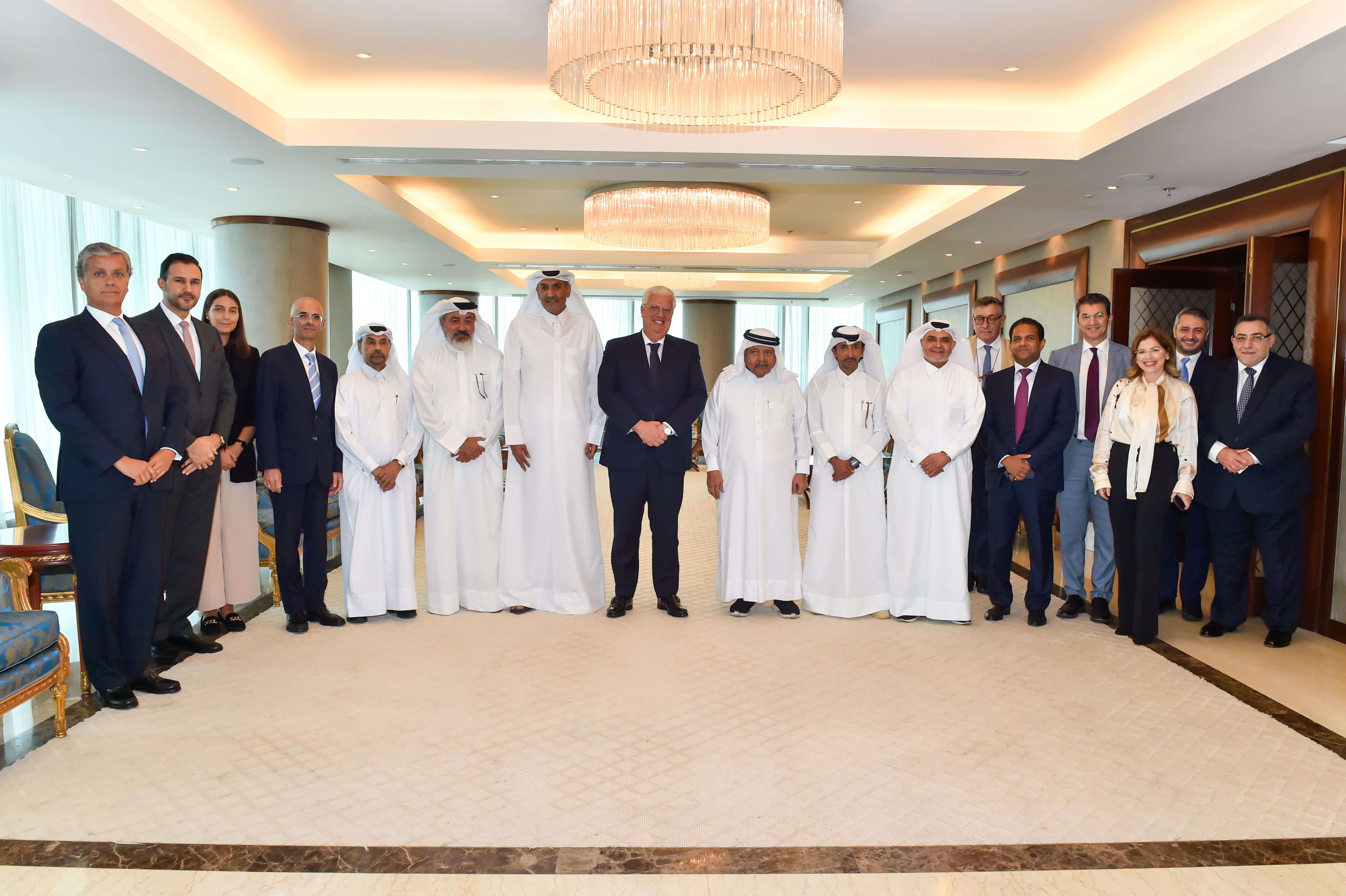 The Qatari Businessmen Association receives the Minister of Economy of Portugal 